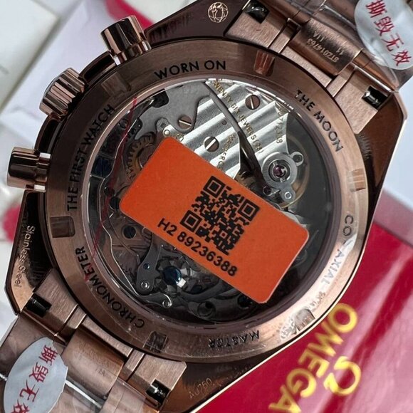 Moonwatch- Speedmaster Rose gold - Picture 3 of 9